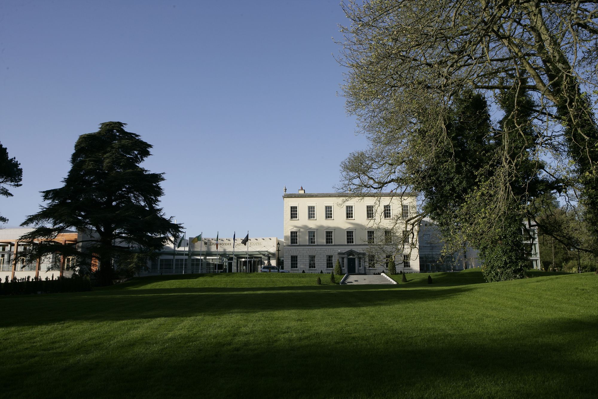 Dunboyne Castle Hotel & Spa Экстерьер фото